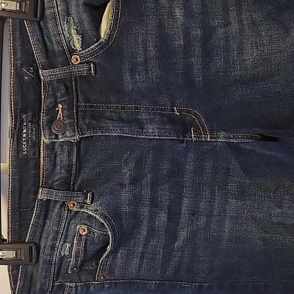 Lucky womens size 6/28 high rise skinny light distress like new! - Picture 2 of 5